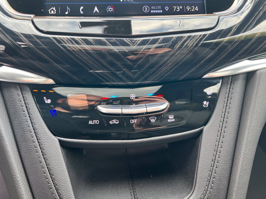 Used 2024 Cadillac XT6 Premium Luxury w/ Technology Package AWD/4WD image 26