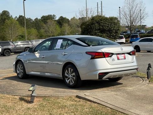 Used 2021 Nissan Altima 2.5 S image 5