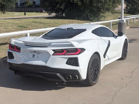 Used 2023 Chevrolet Corvette Stingray Premium Cpe w/ Z51 Performance Package RWD image 4