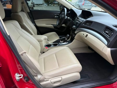 Used 2017 Acura ILX FWD image 23