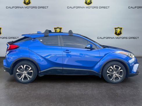 Used 2019 Toyota C-HR LE image 6