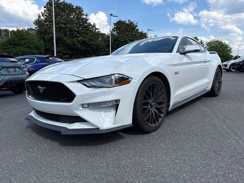 Used 2019 Ford Mustang GT Premium w/ GT Performance Package RWD image 3