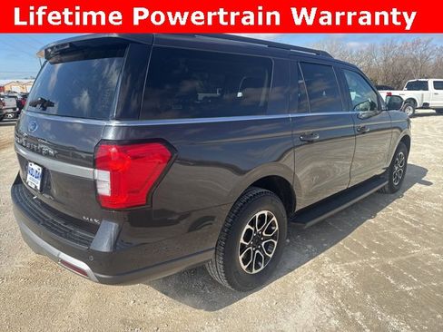 Used 2024 Ford Expedition Max XLT image 7