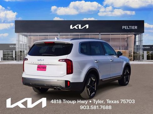 Certified 2025 Kia Telluride S AWD/4WD image 6