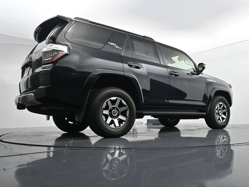 Used 2023 Toyota 4Runner TRD Off-Road Premium AWD/4WD image 42