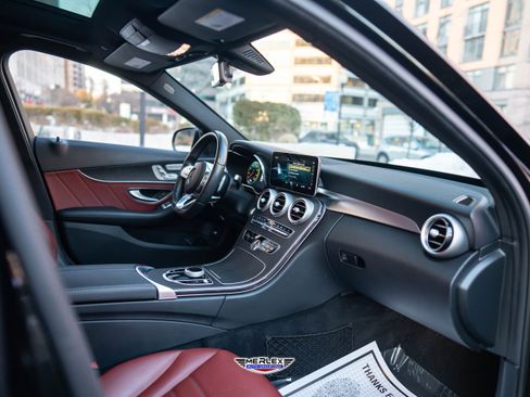 Used 2020 Mercedes-Benz C 300 Sedan image 15