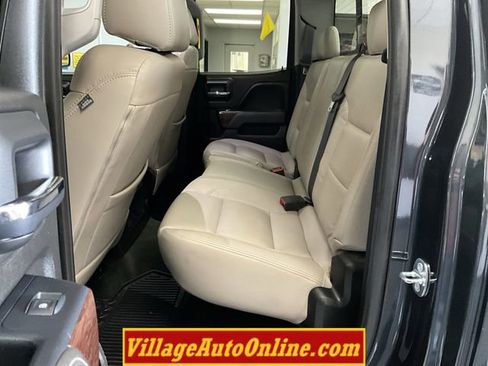 Used 2017 GMC Sierra 1500 SLE w/ SLE Value Package AWD/4WD image 25