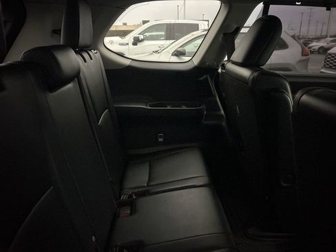 Used 2024 Toyota Grand Highlander Platinum image 5