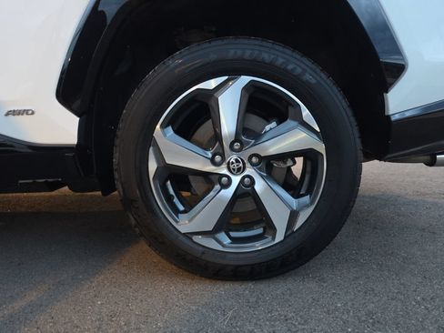Used 2025 Toyota RAV4 SE AWD/4WD image 34