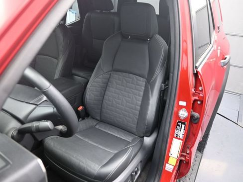 Used 2025 Toyota 4Runner TRD Off-Road Premium w/ Tow Technology Package AWD/4WD image 9