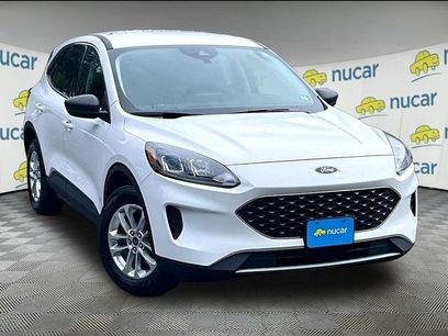 Used 2022 Ford Escape SE