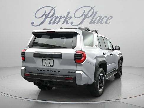 Used 2025 Toyota 4Runner TRD Off-Road Premium w/ Tow Technology Package AWD/4WD image 16