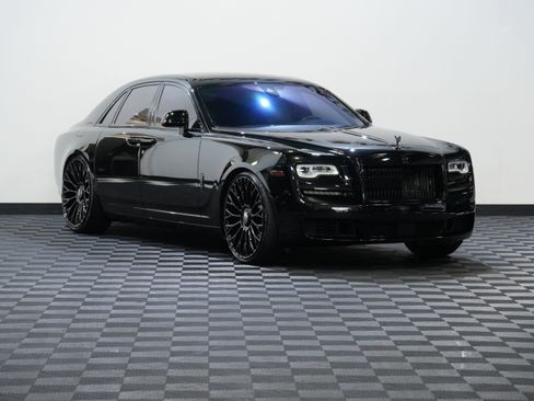 Used 2020 Rolls-Royce Ghost RWD image 4