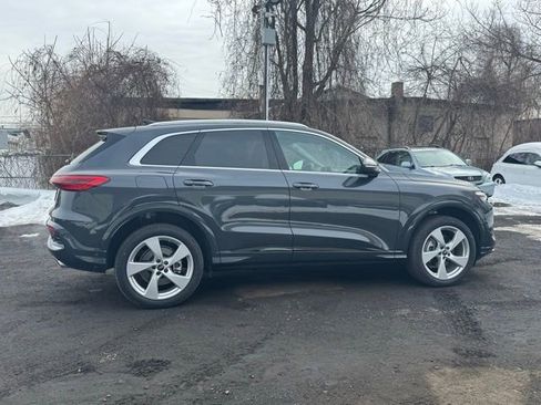 New 2025 Audi Q5 Premium Plus image 10