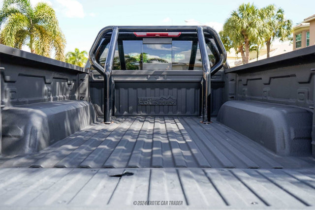 Used 2019 Chevrolet Silverado 1500 High Country w/ Technology Package AWD/4WD image 87