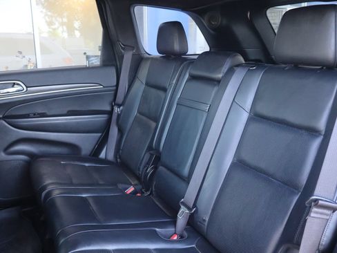 Used 2019 Jeep Grand Cherokee Limited w/ Luxury Group II AWD/4WD image 11