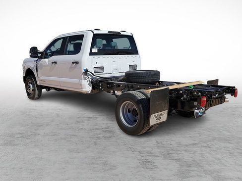 New 2026 Ford F350 XL image 7
