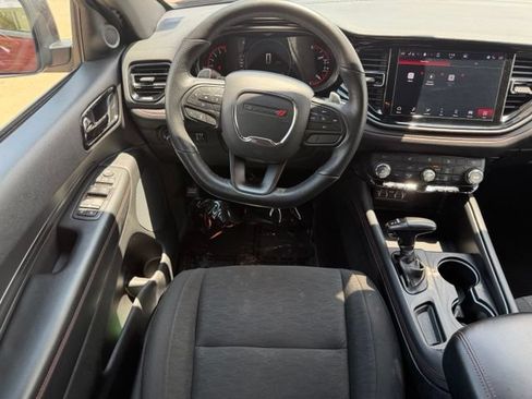 Used 2025 Dodge Durango GT AWD/4WD image 10