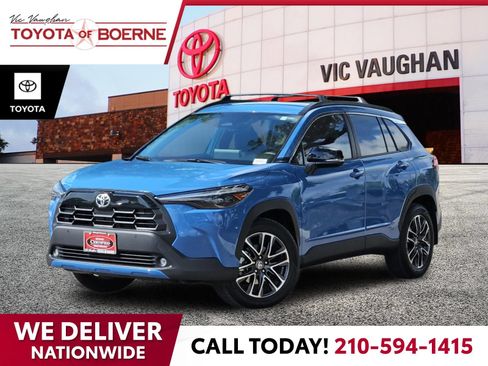 Used 2026 Toyota Corolla Cross XLE FWD image 1