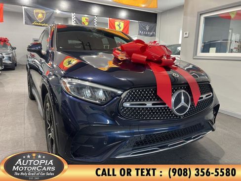 Used 2024 Mercedes-Benz GLC 300 4MATIC image 8