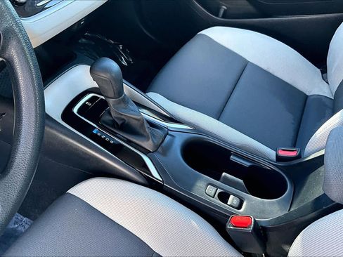 Certified 2024 Toyota Corolla LE image 17