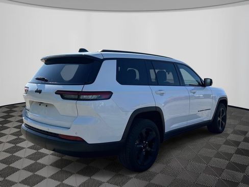 Used 2021 Jeep Grand Cherokee L Laredo AWD/4WD image 5