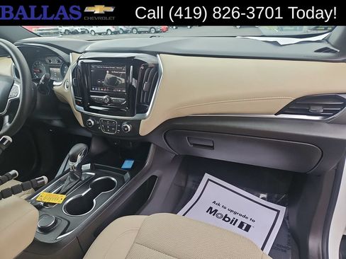 Certified 2023 Chevrolet Traverse LS FWD image 29