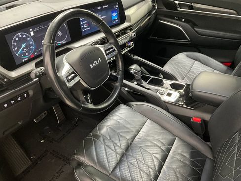 Used 2024 Kia Telluride SX Prestige X-Pro AWD/4WD image 13