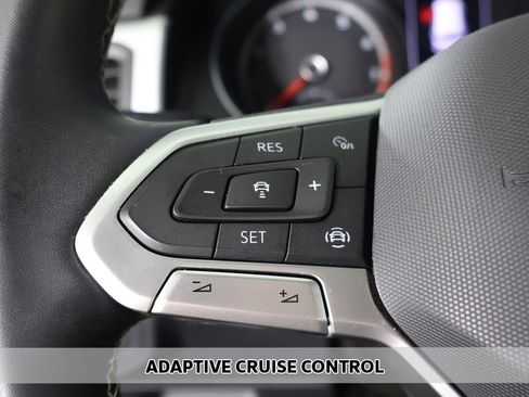 Used 2021 Volkswagen Atlas SE w/ Panoramic Sunroof Package image 4