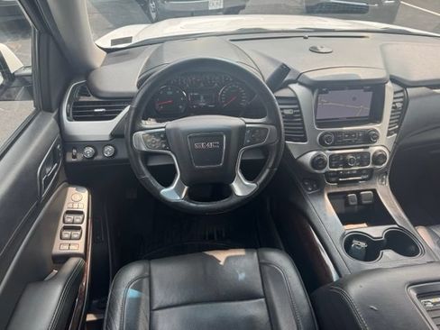 Used 2016 GMC Yukon SLT AWD/4WD image 6