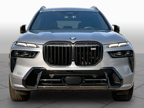 Used 2026 BMW X7 M60i AWD/4WD image 3