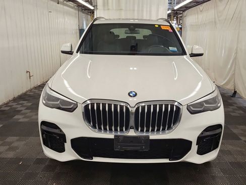 Used 2022 BMW X5 xDrive40i AWD/4WD image 2