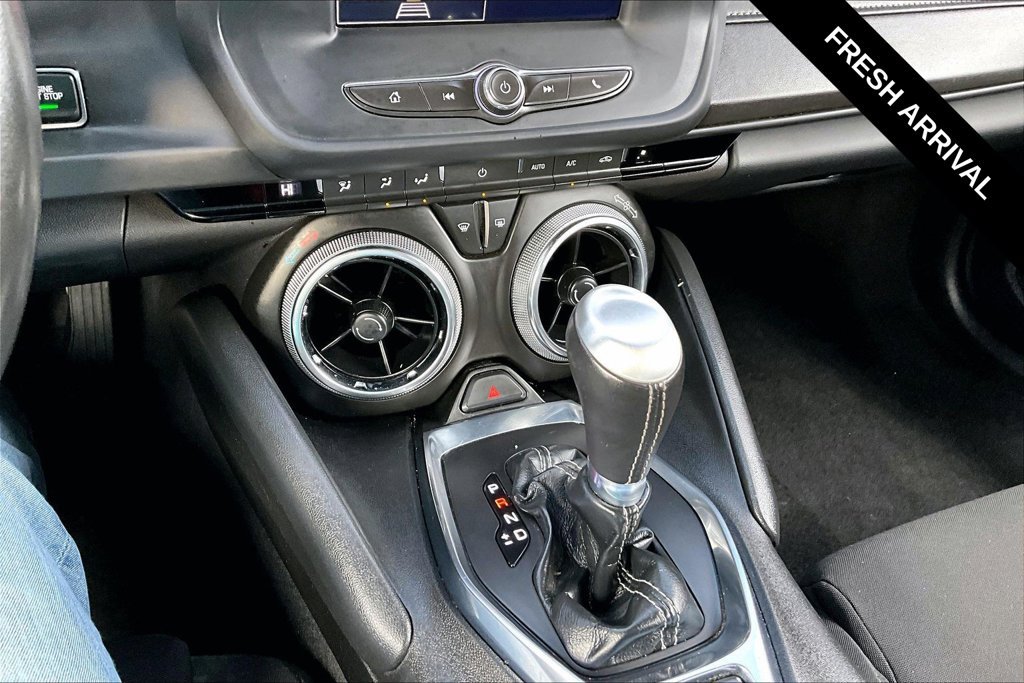 Used 2023 Chevrolet Camaro LT RWD image 8