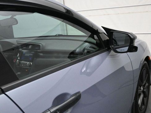 Used 2020 Honda Civic EX image 16