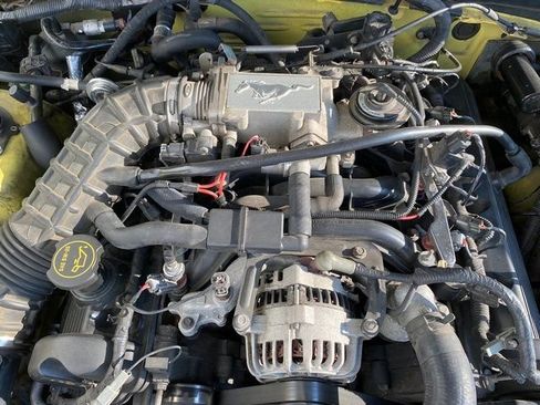 Used 2002 Ford Mustang GT RWD image 21