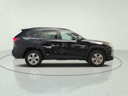 Used 2024 Toyota RAV4 XLE w/ Convenience Package AWD/4WD image 4