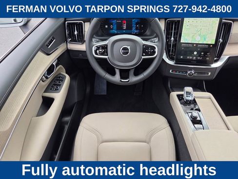 New 2026 Volvo XC90 B6 Plus w/ Protection Package Premier AWD/4WD image 16