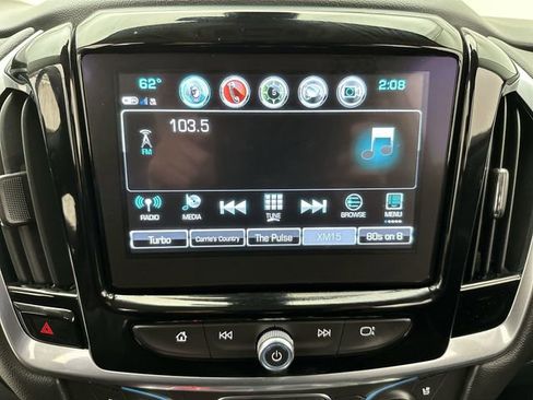 Used 2019 Chevrolet Traverse Premier AWD/4WD image 16