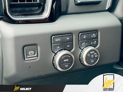 Used 2025 GMC Sierra 1500 Denali Ultimate AWD/4WD image 13