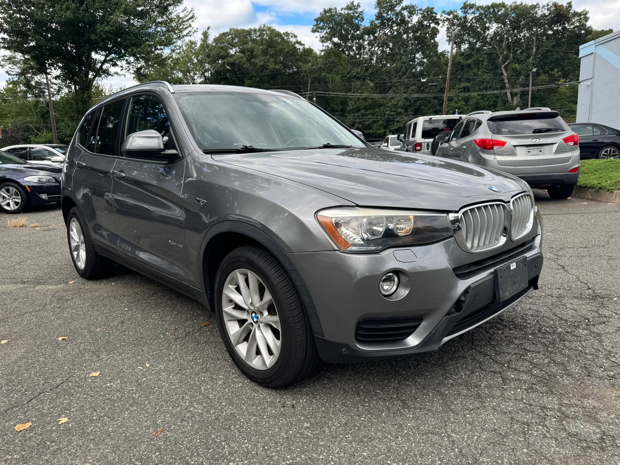 Used 2017 BMW X3 xDrive28i AWD/4WD image 7