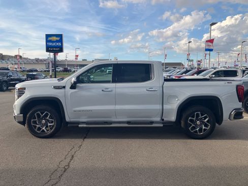 New 2026 GMC Sierra 1500 SLT w/ SLT Premium Plus Package image 4