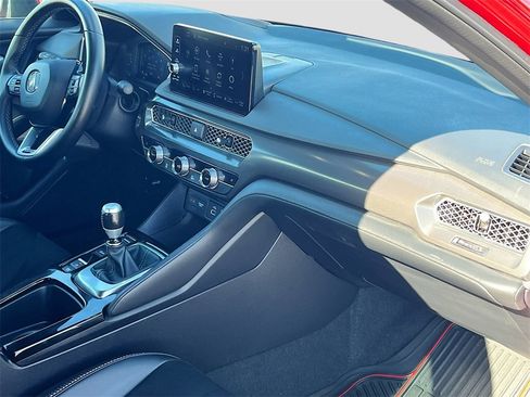 Used 2024 Acura Integra A-Spec image 29