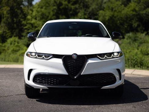 Used 2025 Alfa Romeo Tonale w/ Active Assist Package AWD/4WD image 10