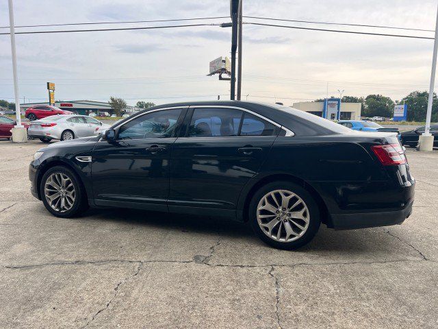 Used 2014 Ford Taurus Limited FWD image 9
