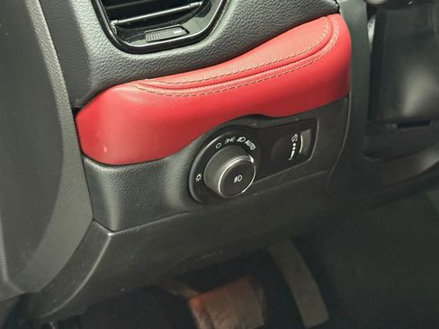 Used 2021 Dodge Durango R/T w/ Technology Group image 39