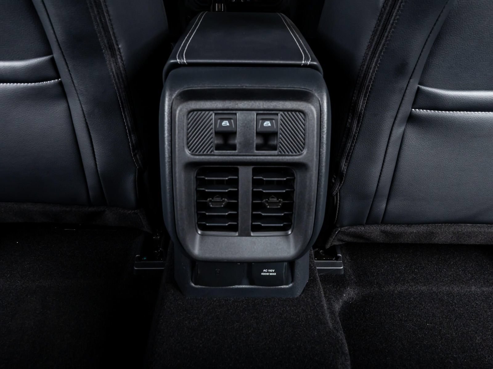 Used 2026 Ford Bronco Outer Banks AWD/4WD image 30