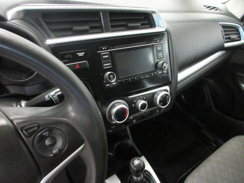 Used 2015 Honda Fit LX image 22