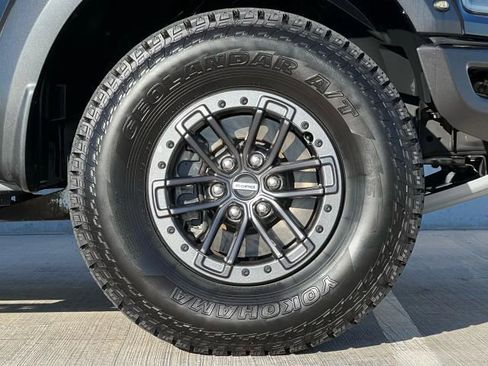 Used 2019 Ford F150 Raptor w/ Equipment Group 802A Luxury image 62