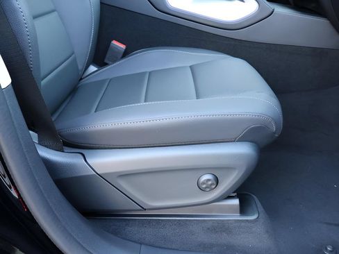 Certified 2026 Mercedes-Benz GLE 450 4MATIC image 12