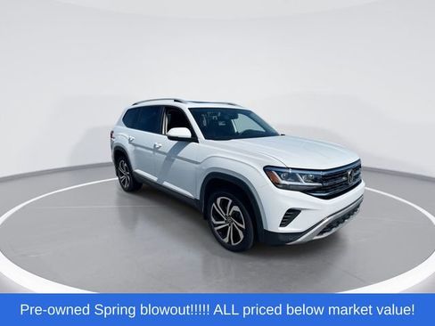 Used 2022 Volkswagen Atlas SEL AWD/4WD image 2